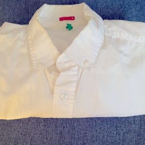 United Colors of Benetton Slim size Small. Blouse short sleeves